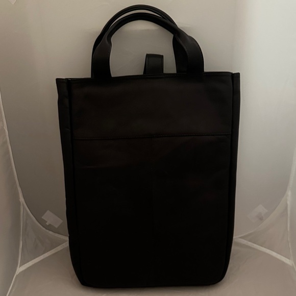 Piel Black Leather Laptop Bag - Picture 3 of 5